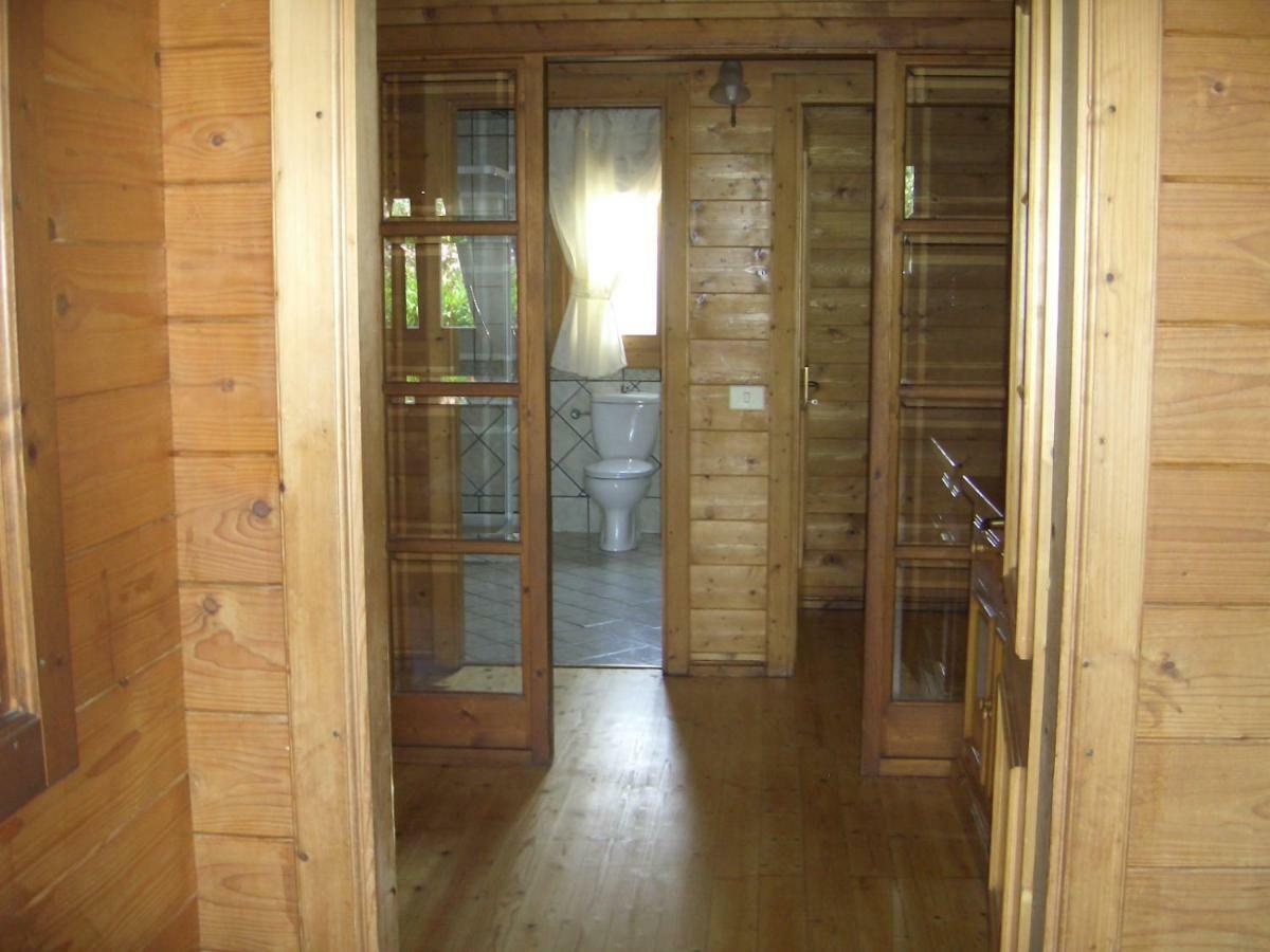 Chalet L Oasi Di Ambra 8 Posti Letto Con Uso Piscina Ardea Zewnętrze zdjęcie